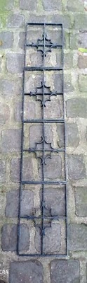 4  anciennes  grilles de porte en fer forgé - Photo 1/4