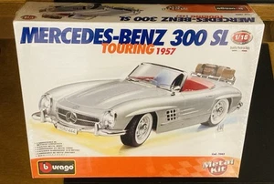 BURAGO 1:18 MERCEDES BENZ 300 SL TOURING 1957 #7043 KIT MONTAGGIO IN CELLOPHANE - Foto 1 di 2