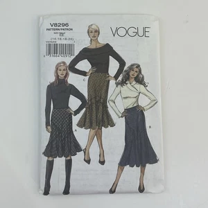 Lined Skirts Plus Size 14-20 Uncut Pattern v8296 Semi Fitted Side Zip Flounce - Picture 1 of 2