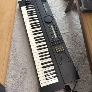YAMAHA Synthesizer EOS YS200 (B) operation confirmed - Picture 1 of 14