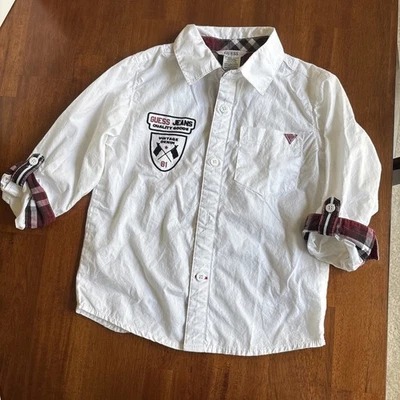 Jeans Guess para niños con botones talla 4T Foto 1 de 4