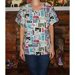 SC Scrubs Snowman & Polar Bear Winter Scrub Top XL medical scrubs nurse vet tech - Picture 1 of 10