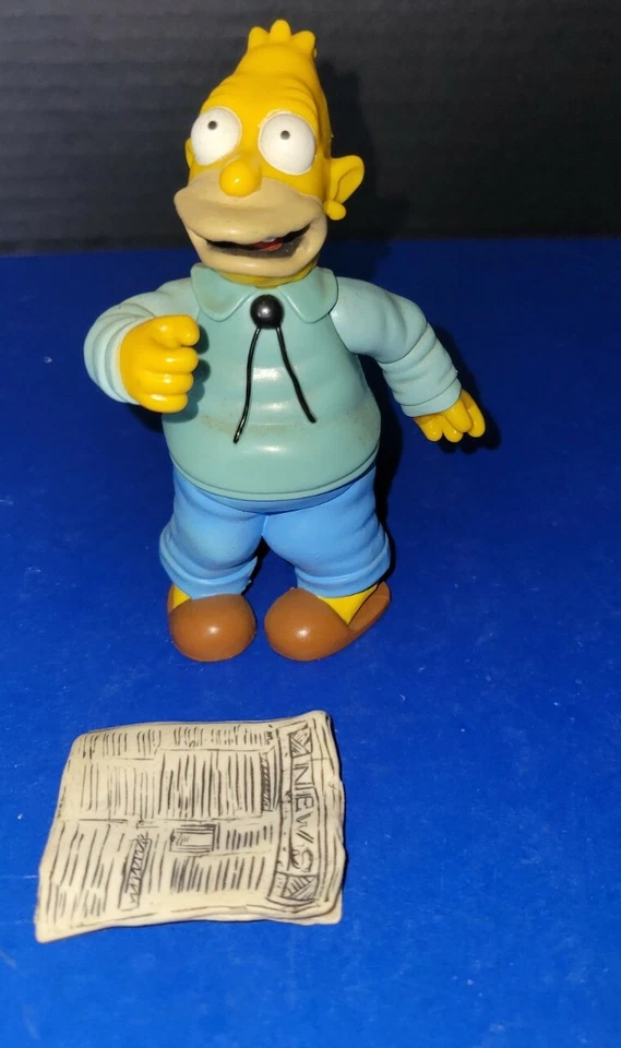 Figura interactiva Playmate con un periódico LOS SIMPSON GRAMPA SIMPSON WOS  Foto 1 de 3