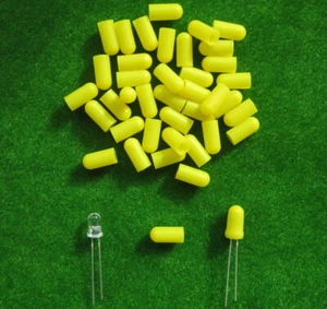 XPT02Y 100pcs Yellow Caps / Covers for 5mm Grain of Wheat Bulbs LEDs - Picture 1 of 4
