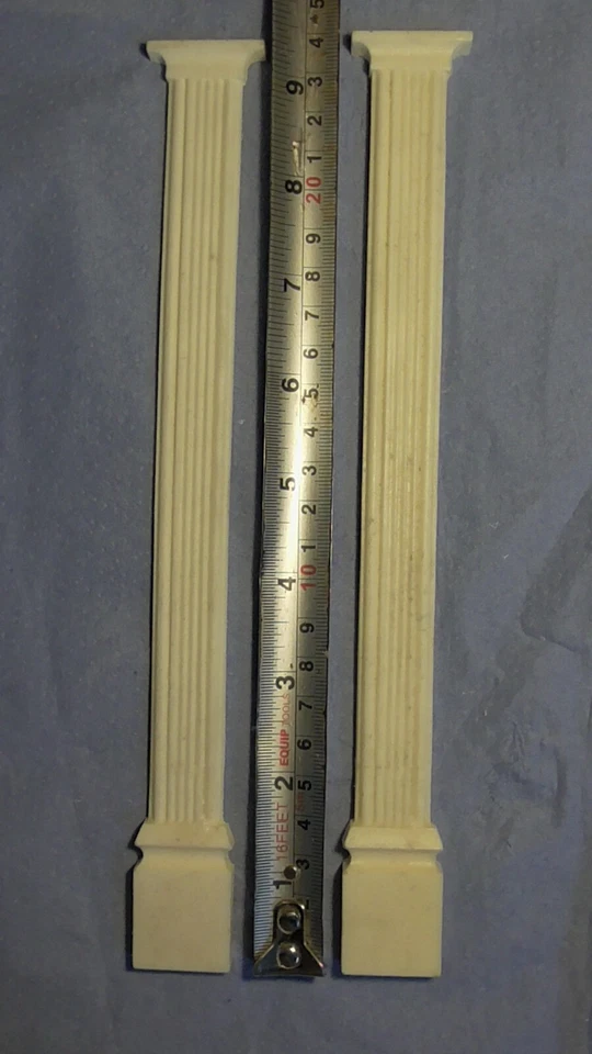 Dolls House 1/12 scale  Pair of 9 1/2" high pillars  Flat  column  AD8003 - Image 1 of 1