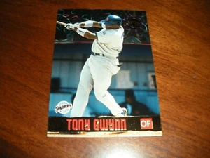 Stadium Club 1996 solo miembros 50 San Diego Padres #15 Tony Gwynn Salón de la fama - Imagen 1 de 2
