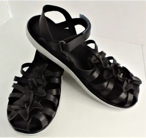 TEVA Women Size 9US Strappy Leather Sandal . Cute Flowers . BLACK . EZ On/Off - Picture 1 of 12