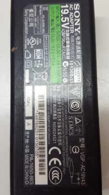 Genuine SONY VGP-AC19V43 - AC/DC ADAPTER 19.5V =3.3A - Image 1 of 3