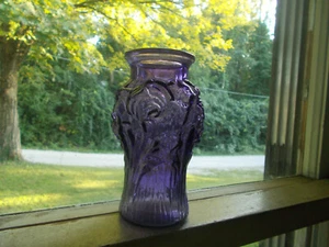 PRETTY AMETHYST EARLY 1900 GOOFUS GLASS EMB FLOWER VASE 5"SMALL SIZE - Picture 1 of 6
