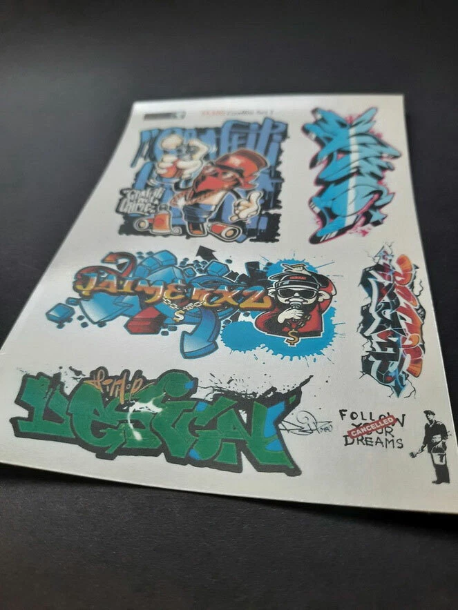 Reality In Scale 1/35 Graffiti Set #1 - Image 1 of 1