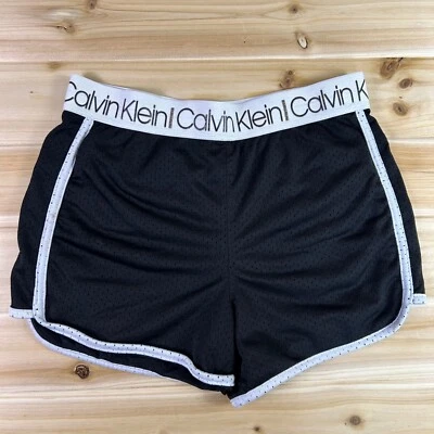 Pantalones Cortos Calvin Klein Para Mujer Talla Grande Blanco y Negro Jersey Performance Shorts Foto 1 de 4
