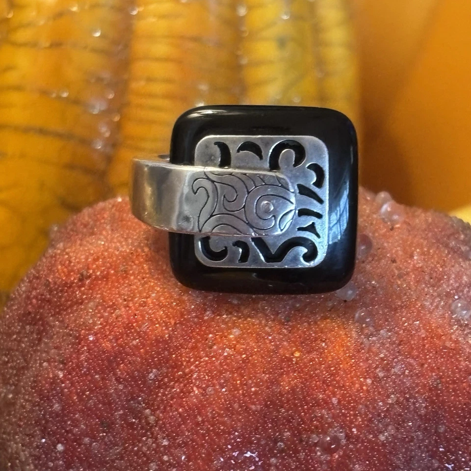 Silpada Blacktop Swirl Agate Sterling Silver Ring - R2390 Size 7 - Image 1 of 4