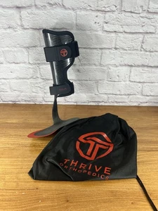 THRIVE ORTHOPÄDICS Kohlefaser Sprunggelenk Fußorthese Drop Brace rechter Fuß klein - Bild 1 von 16