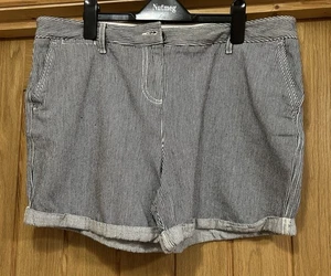 Next Ladies Size 14 Navy & White Stripped Shorts  - Picture 1 of 7