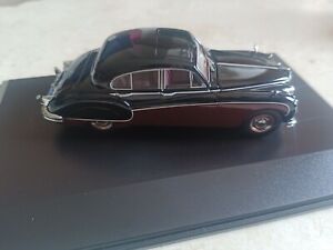 Oxford Jaguar Mklx Black/Imperial Maroon 1/43