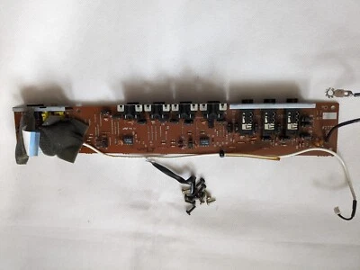 Tyros1 - Jeu Midi In/Out, Video Out, USB, Pédales Plug In avec Vis Incluses - Photo 1/4