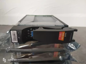 EMC 900G SAS 3.5" 005049302 005049956 005049806 V3-VS10-900 Hard Drive - Picture 1 of 6