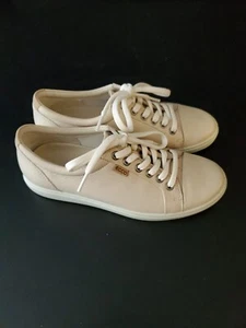 Women's Ecco Soft Shoes Sneaker Pink Leather US Size 7, Hardly Worn, Nice! - Picture 1 of 6