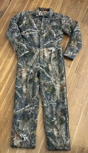 Bass Pro Shops Silent-Hide Insulated Hunting Coveralls Youth Size XL Camouflage - Picture 1 of 15