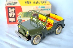 VINTAGE CHINA LAND ROVER FRICTION MT 722 TIN CAR TOY AUTO IN ORIGINAL BOX - Picture 1 of 14