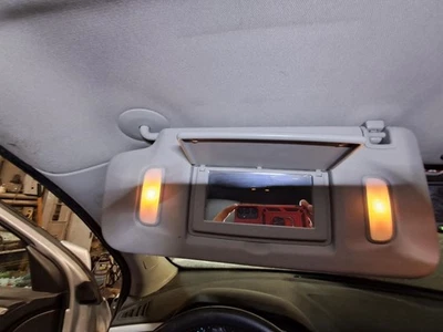 Parasol Driver VIN J 11º Dígito Limitado Iluminado Se Adapta 07-17 ACADIA 3787862 Foto 1 de 4