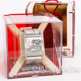 RARE Nintendo Wrist watch In Cube Case Famicom Robot Banpresto JAPAN GAME NES