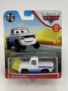 Disney Pixar Cars KRIS REVSTOPSKI Yellow Flag Metal Series New - Picture 1 of 4