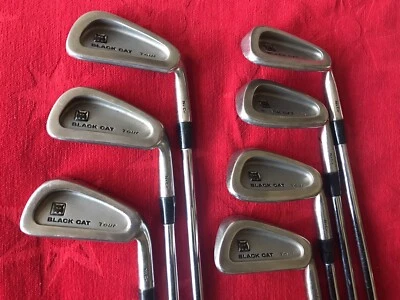 LYNX BLACK CAT TOUR Ni Cr NICKEL IRON SET 4-PW DYNAMIC GOLD S300 Stiff Flex RH - Image 1 of 4