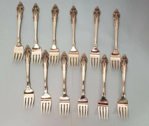 12 verfügbar - Oneida Community CHERBOURG Edelstahl Besteck 6 3/4" Salatgabeln - Bild 1 von 2