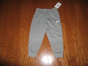 NIKE BOYS ATHLETIC JOGGER  PANTS SIZE 4/5 NWT - Picture 1 of 3