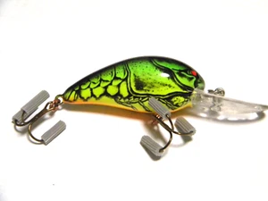 BOMBER VINTAGE MODELLO A CODA DI VITE PESCA LURe Verde Nuovo senza confezione - Foto 1 di 3