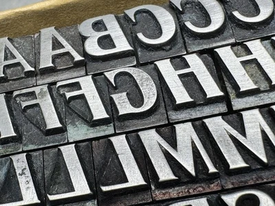 M405R Metal Letterpress Type - Inland TF Courts Series UC/lc  No Wx 24 pt - 190+ - Image 1 of 4