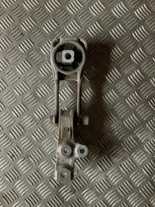 Toyota Yaris Cross Motor Unterlager 2023 AV-D9035 SRKP 4 12364-K0060 - Bild 1 von 4