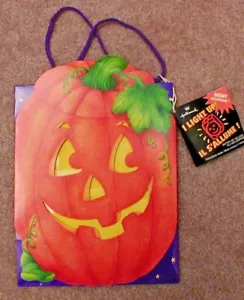 Hallmark Halloween Jack-O-Lantern Pumpkin Light-Up Gift Bag 9.5"x7.75"x4.25" New - Picture 1 of 1