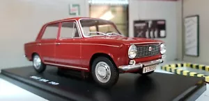 Seat Lada Fiat 124L 124 1969 1:24 G LGB Scale Diecast V Detailed Model Car - Picture 1 of 7