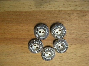 8 knöpfe  Braun Creme Hirschhorn Optik für Trachten 17 mm 2 Loch NEU - Bild 1 von 4
