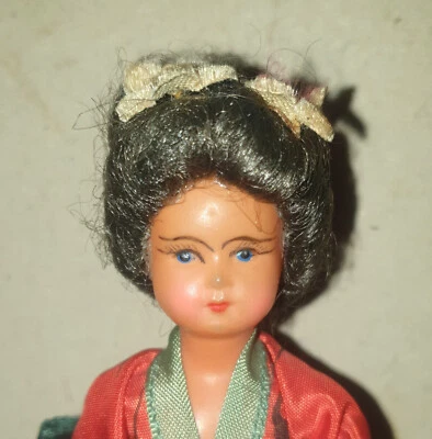 MAGNIFIQUE POUPÉE ANCIENNE SNF ASIATIQUE EN CELLULOÏD - Photo 1/2