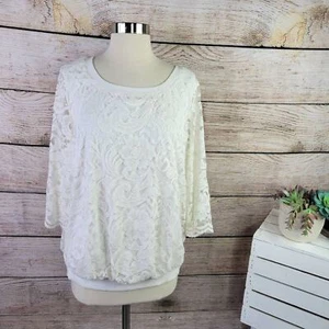 Torrid Plus Size Ivory Lace Sleeves Casual Top Size 1 Size 1X - Picture 1 of 7