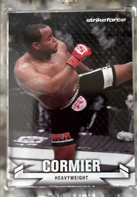2013 Topps Ufc Daniel Cormier Strike Force Foto 1 de 2