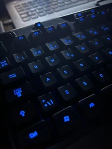 Logitech G110 LED Backlighting Gaming Keyboard, Backlit Customizable Key Colors - Picture 1 of 11