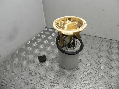 Fuel Delivery Unit Volkswagen PASSAT 2014 3AA919050H Foto 1 de 3