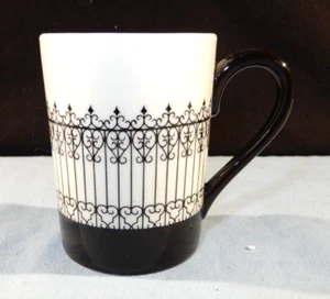 American Airlines "21 Club" Coffee Cup - Picture 1 of 2
