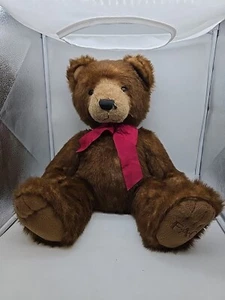 FAO Schwarz Dark Brown Teddy Bear Red Ribbon 22” Toys R Us 2012 - Bild 1 von 7
