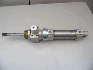 Festo 193992 DSNU-40-200-P-A-KP, Rundzylinder, von Festo gebraucht - Bild 1 von 1
