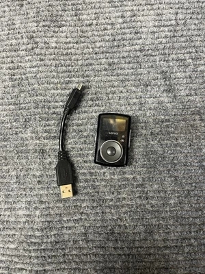 SanDisk Sansa Clip Plus Black MP3 Player Recorder FM Radio 2gb - Image 1 of 3