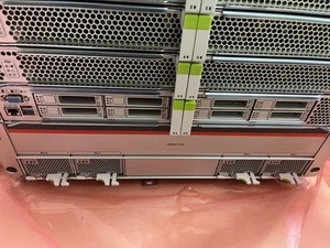 NOB Oracle T5-8 with 8*16-Core 3.6GHz CPU 128*16GB MEMORY 2*600GB DISK RACK KIT - Picture 1 of 5