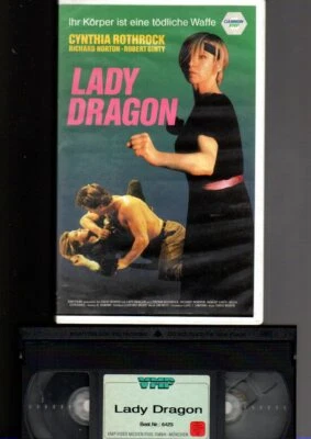 Cynthia Rothrock  Richard Norton   LADY DRAGON   UNCUT  VHS Rarität  FSK18 - Imagen 1 de 2