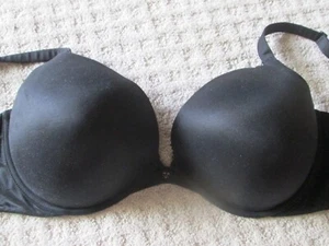 Reggiseno push up Victoria’s Secret 38DDD Body by Victoria nero con coppe memory - Foto 1 di 2