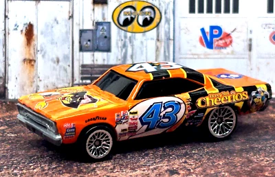 Hot Wheels Richard Petty Honey Nut Cheerios '70 PLYMOUTH ROAD RUNN (Orang) Loose - Image 1 of 4
