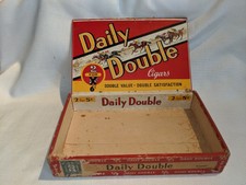 VINTAGE JOCKEY CIGAR BOX DAILY DOUBLE JOCKEY HORSE RACING ADVERTISING